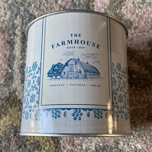 The  Farmhouse  Plant/Decor Tin Container - Picture 4 of 4